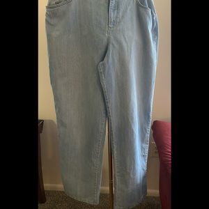 Women’s Gloria Vanderbilt jeans
